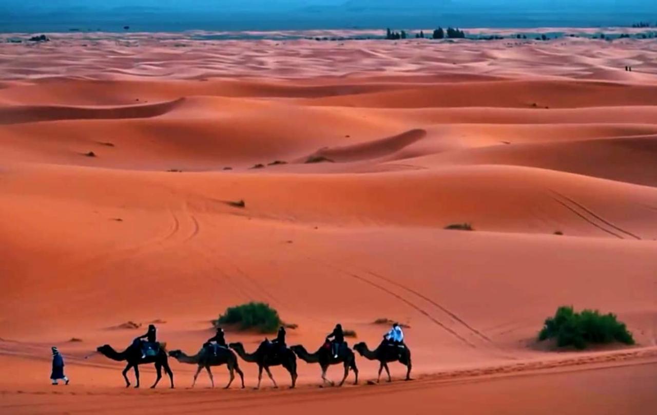 Bedouin Desert Camp Merzouga Bagian luar foto