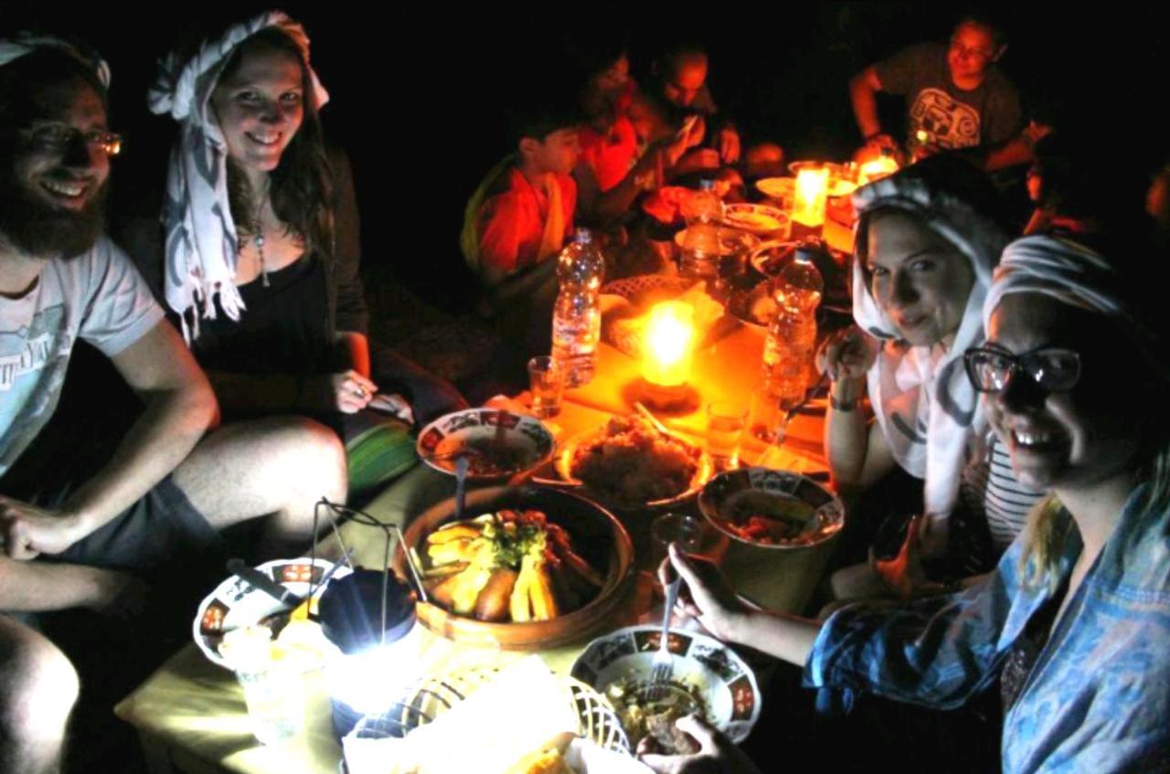 Bedouin Desert Camp Merzouga Bagian luar foto