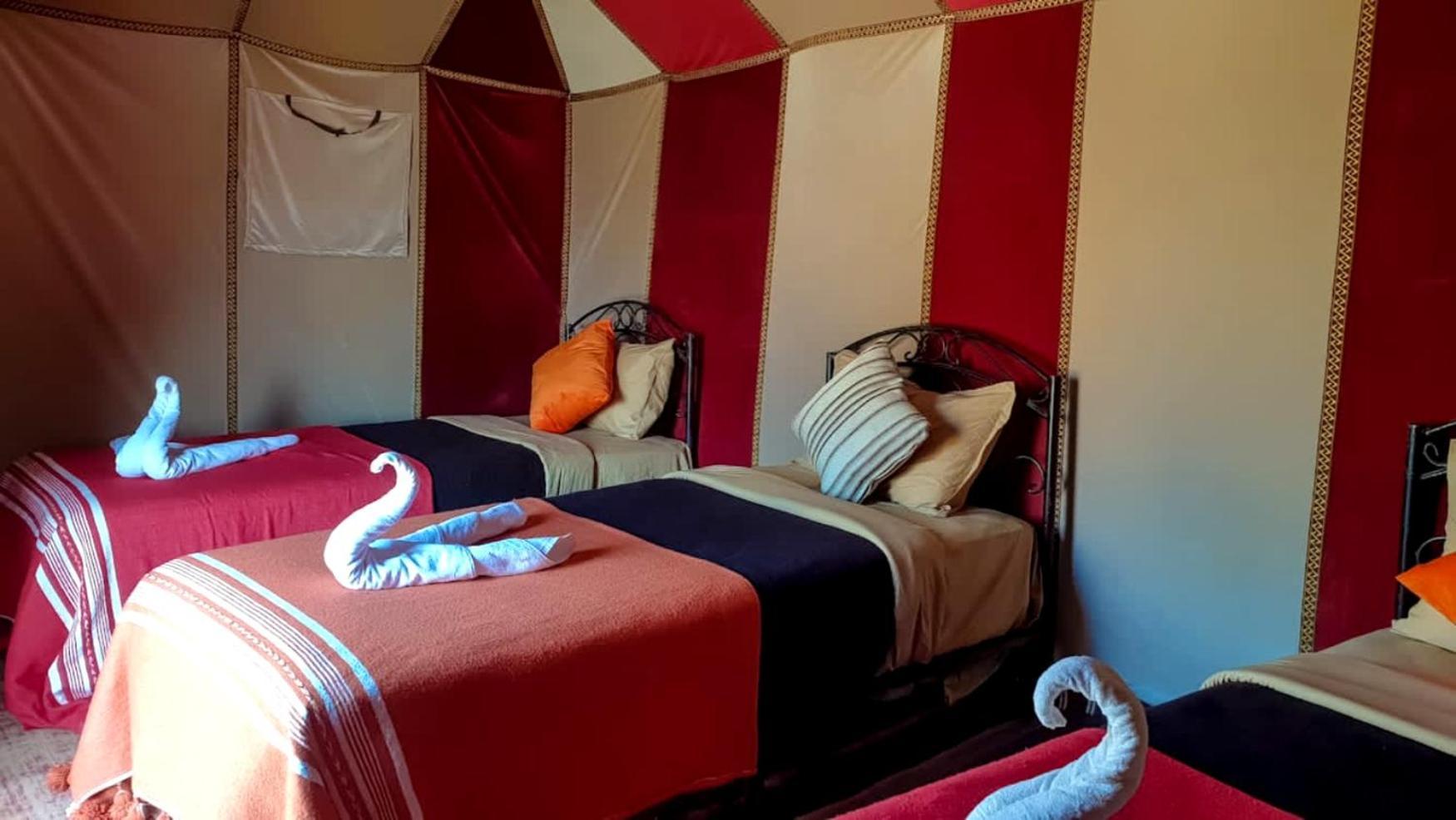 Bedouin Desert Camp Merzouga Bagian luar foto